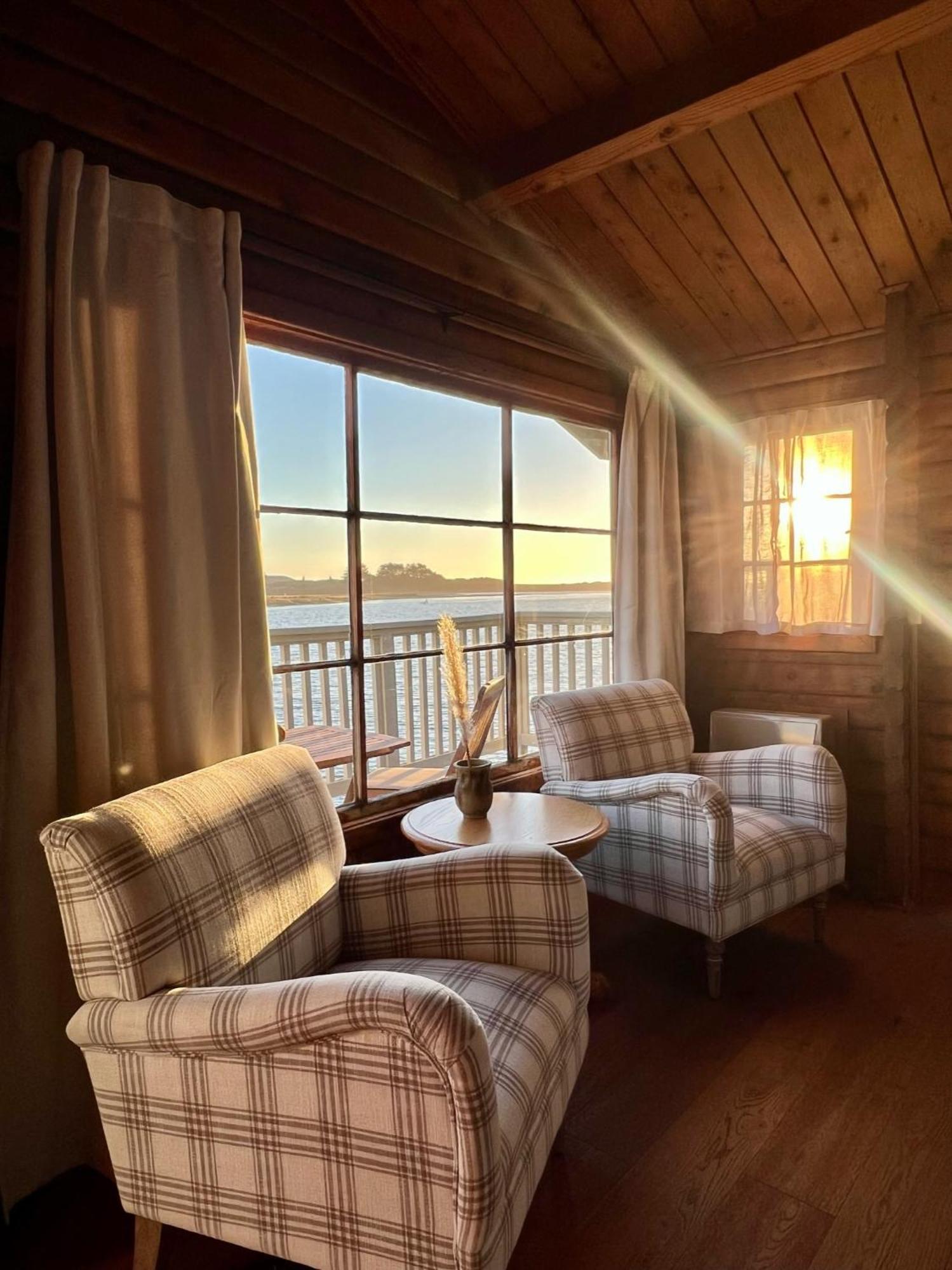 Jenner Inn エクステリア 写真